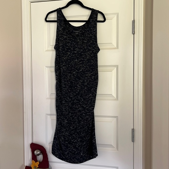 Liz Lange Dresses & Skirts - ⭐️SALE⭐️ 🩷maternity sundress